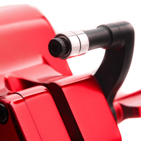 Avenger 4 Pro Cola Red