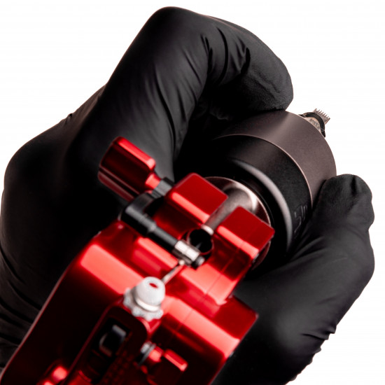 Avenger 4 Pro Cola Red