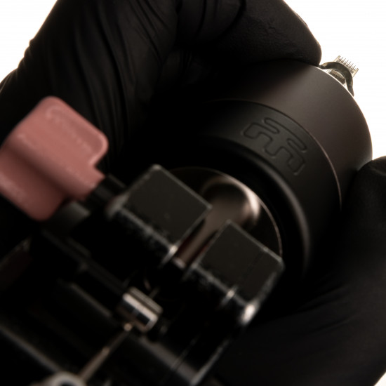 Avenger 4 Pro Cyber Scars Baby Pink