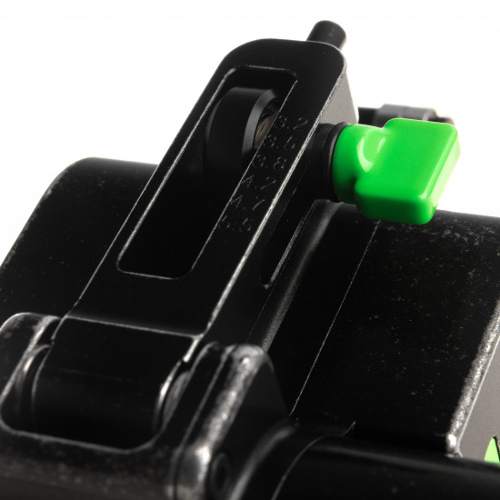 Avenger 4 Pro Cyber Scars Neon Green