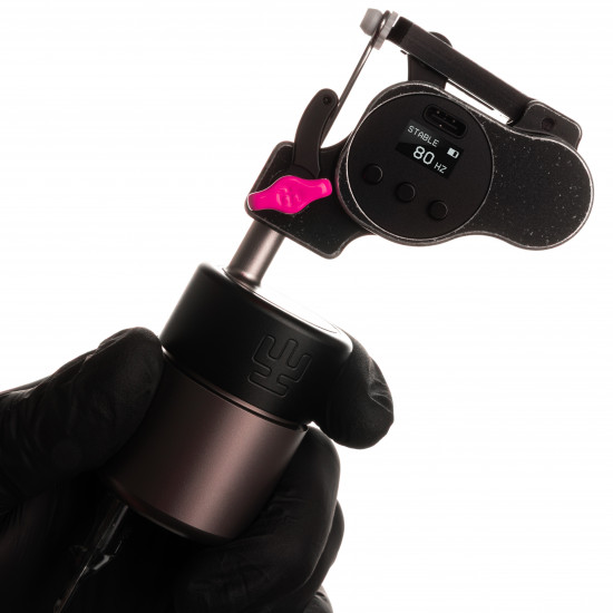 Avenger 4 Pro Cyber Scars Neon Pink