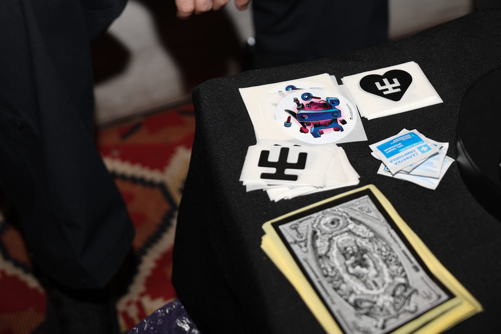 Vlad Blad Irons equipment